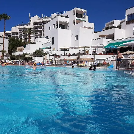 Sunset Bay Only 290m To The Beach, Near Puerto Colon, Heated Pool, Wifi Adeje