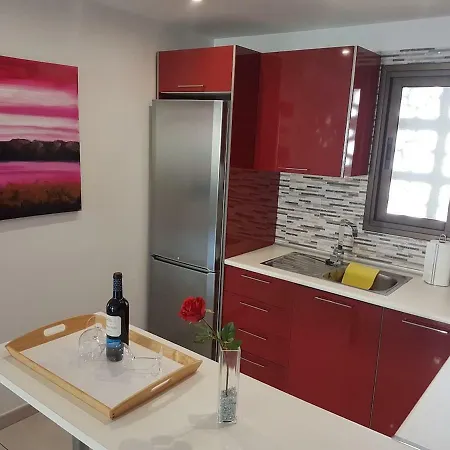 Sunset Bay Only 290m To The Beach, Near Puerto Colon, Heated Pool, Wifi * Adeje
