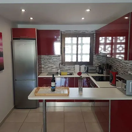 Sunset Bay Only 290m To The Beach, Near Puerto Colon, Heated Pool, Wifi Apartmán Adeje